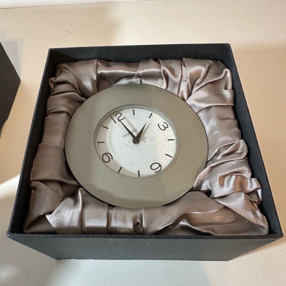 Movado Desk Mantle Clock 4 1/8'' x 4 1/8'' x 2'' White Face